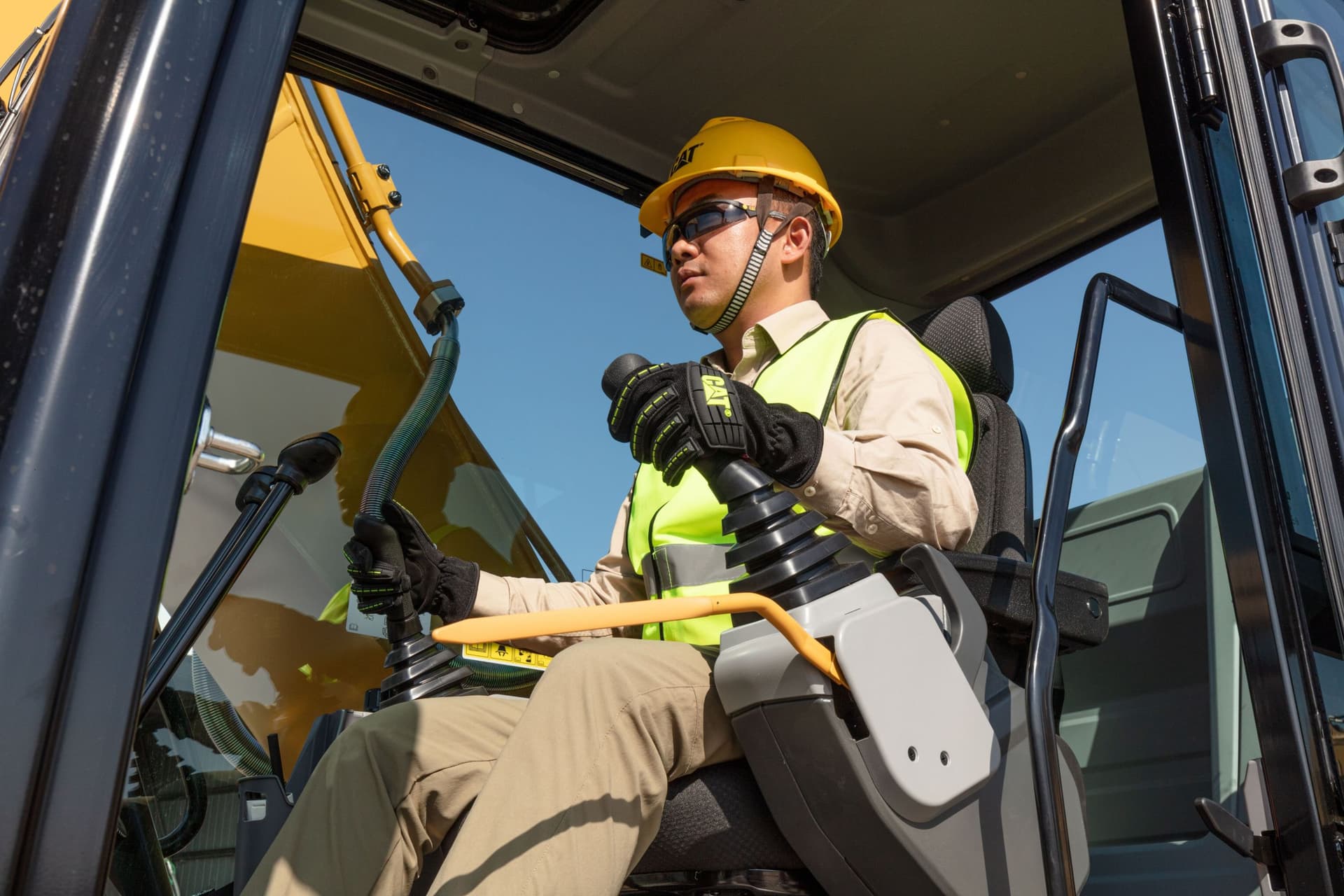 Excavadora Hidráulica 320 GX